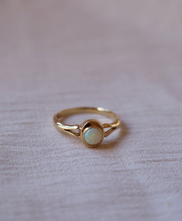 14K Gold and Opal ring