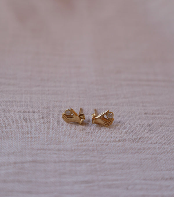 14K yellow gold hand earrings