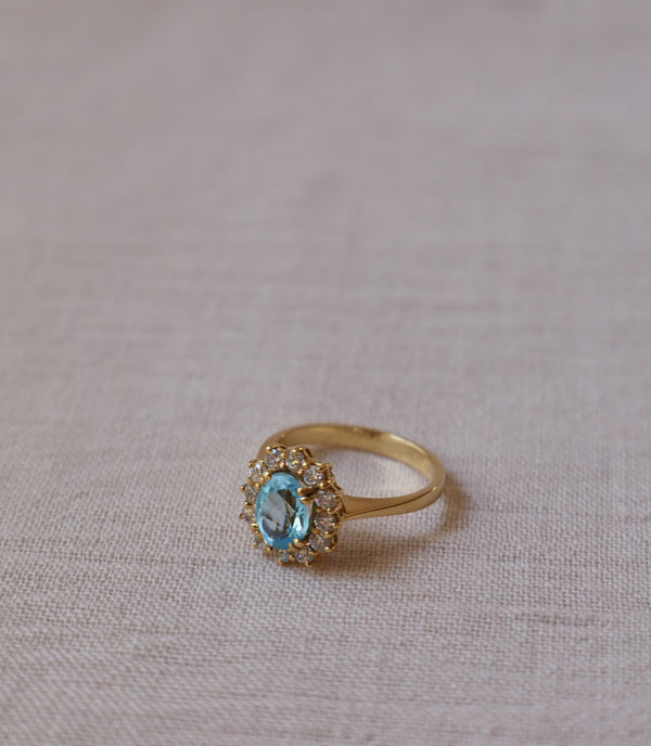 18k yellow gold & lighblue flower ring