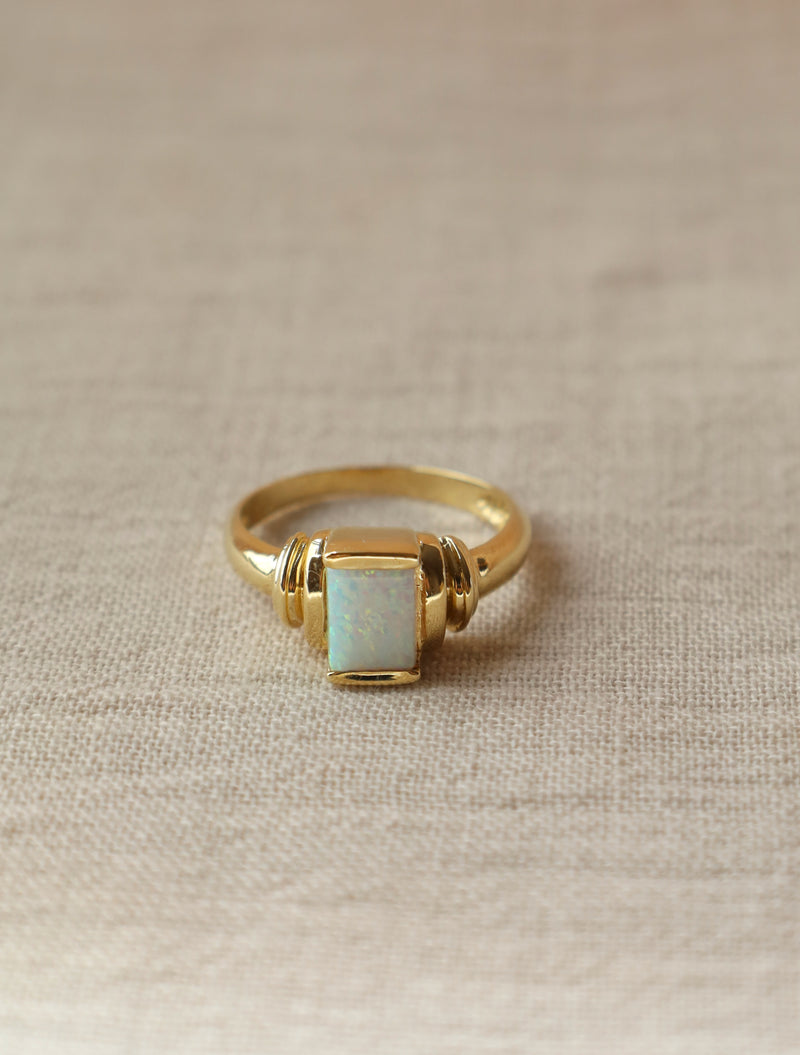 14K Aurelis Opal ring