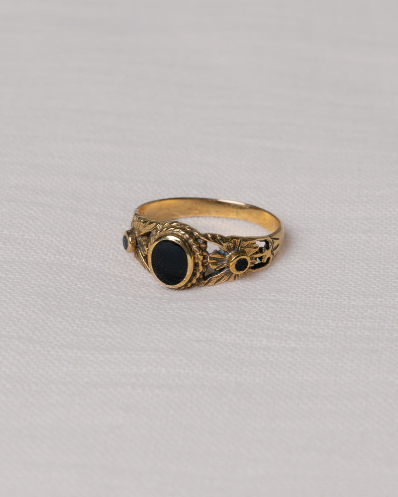 8K gold floral patterned ring