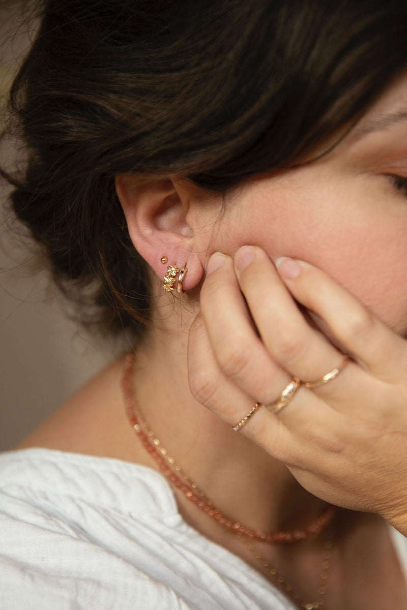 ROSA FLOWER HOOP