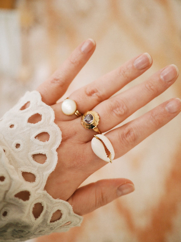 GOLD PEARL RING