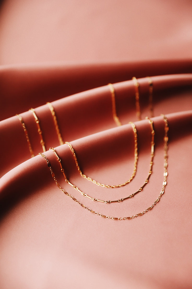GOLD NECKLACE KEYCHAIN