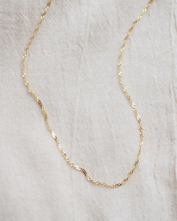 9K GOLD TWIST COLLIER